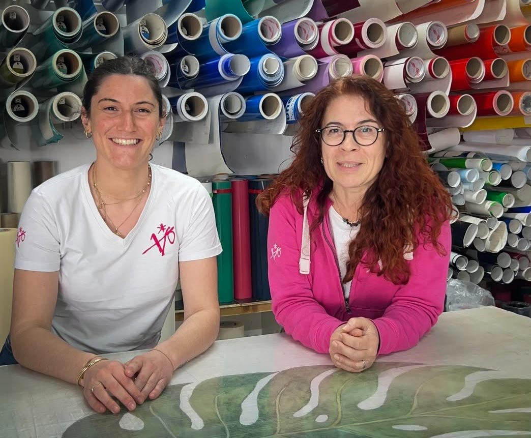 Sophie et Virginie (G. à d.) - Carol Pub